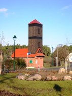 Wüstenhain - Dorfplatz in Wüstenhain mit Spritzenhaus